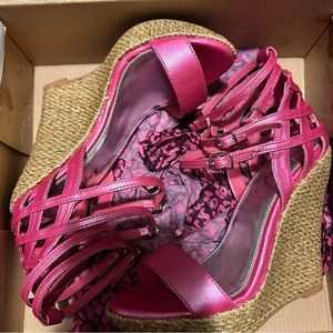 NWOT Vintage 90s Playboy Pink Heels